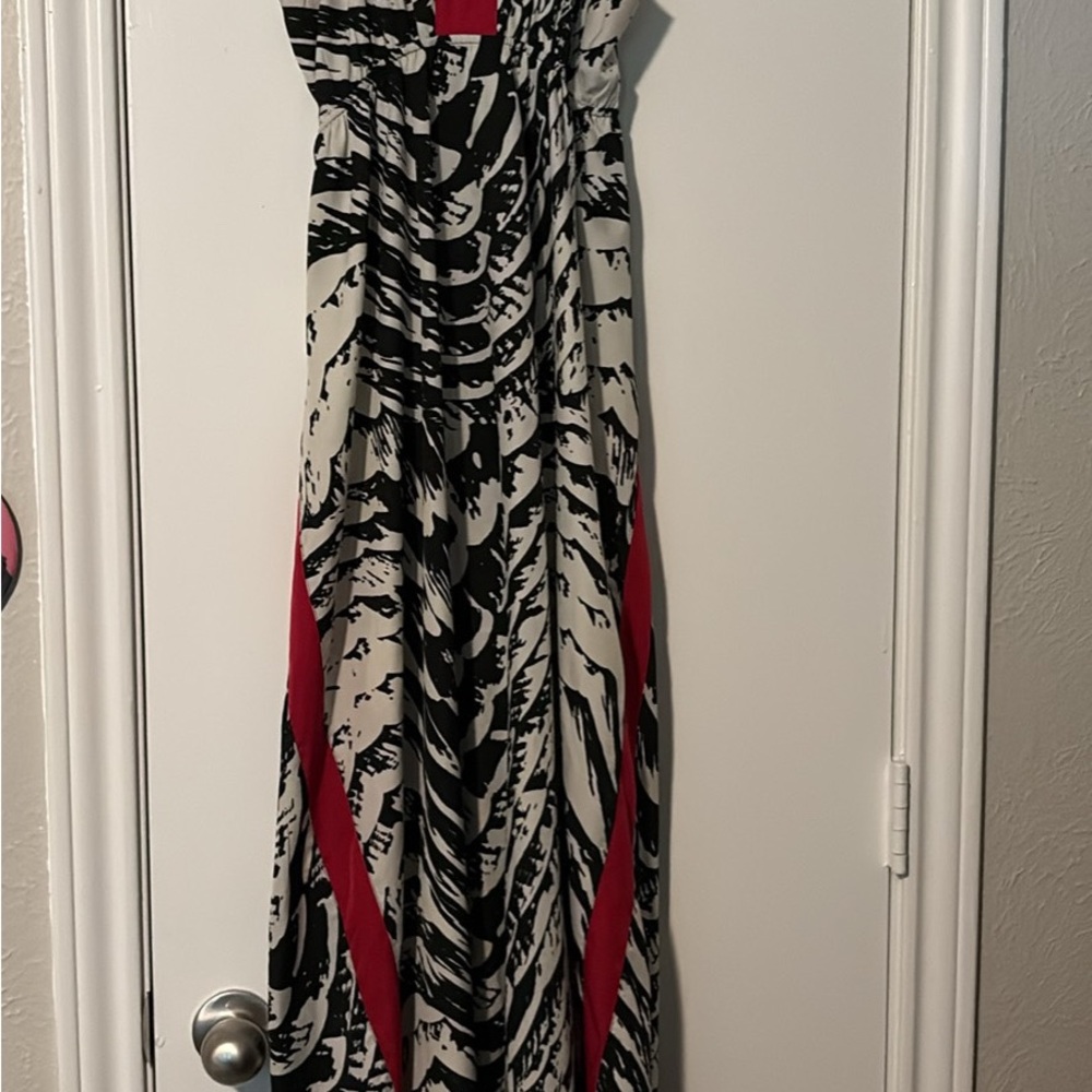 Express Elegant Black and White Patterned Dress with Hot Pink Accents Size Small
